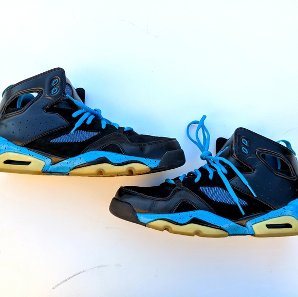 Air Jordan Flight Club 91' (Black and Turquoise) - Picture 2 of 4